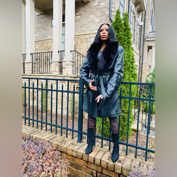 Meet your Posher, Love - Picture 3 of 9